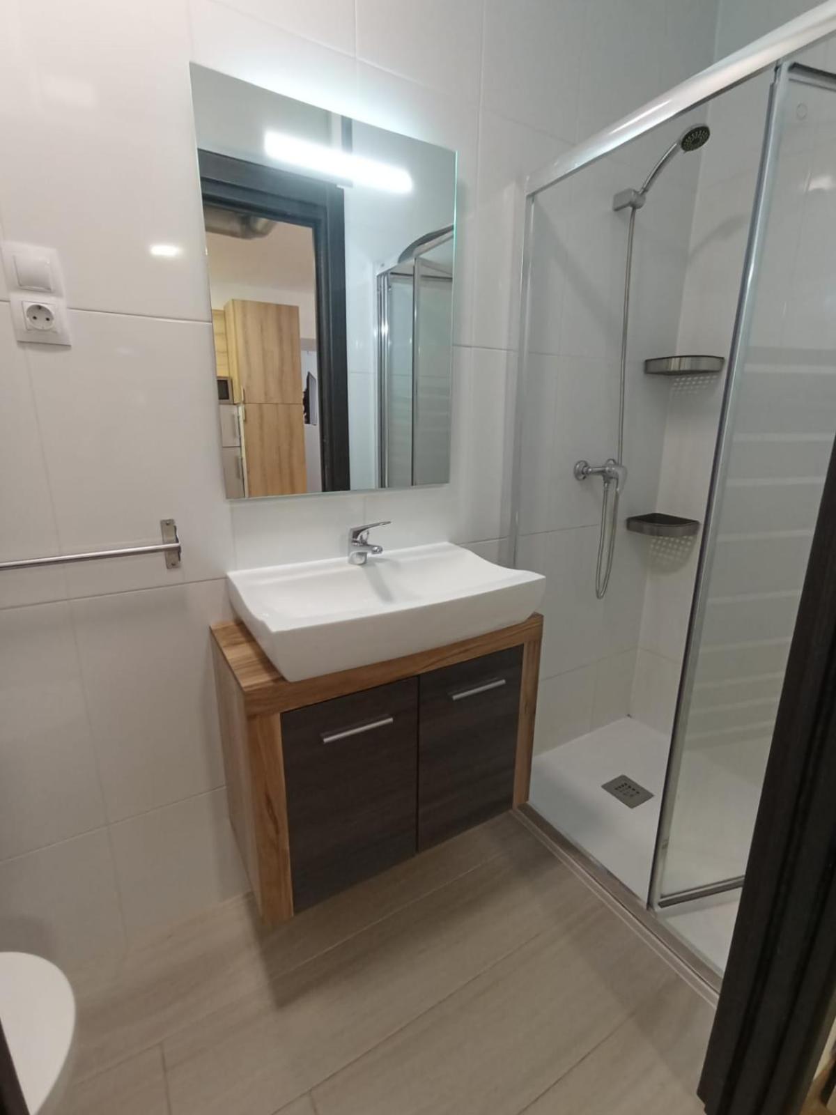 Apartamento Full Equip. Bilbao Luaran gambar